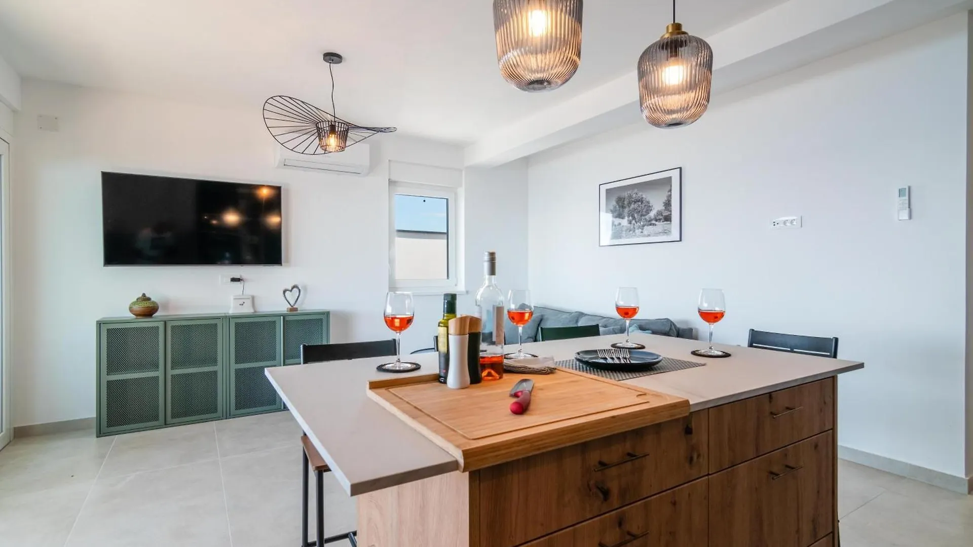 Apartments By The Sea Mandre, Pag - 22606 Kolan Croatia