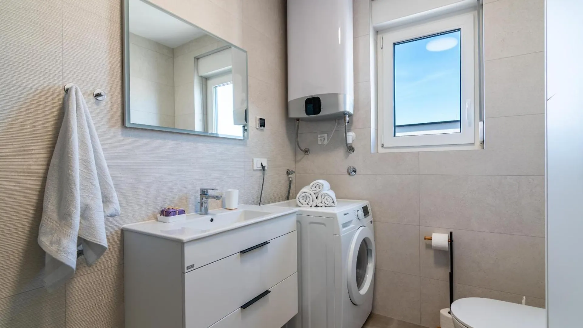 Apartments By The Sea Mandre, Pag - 22606 Kolan 0*,
