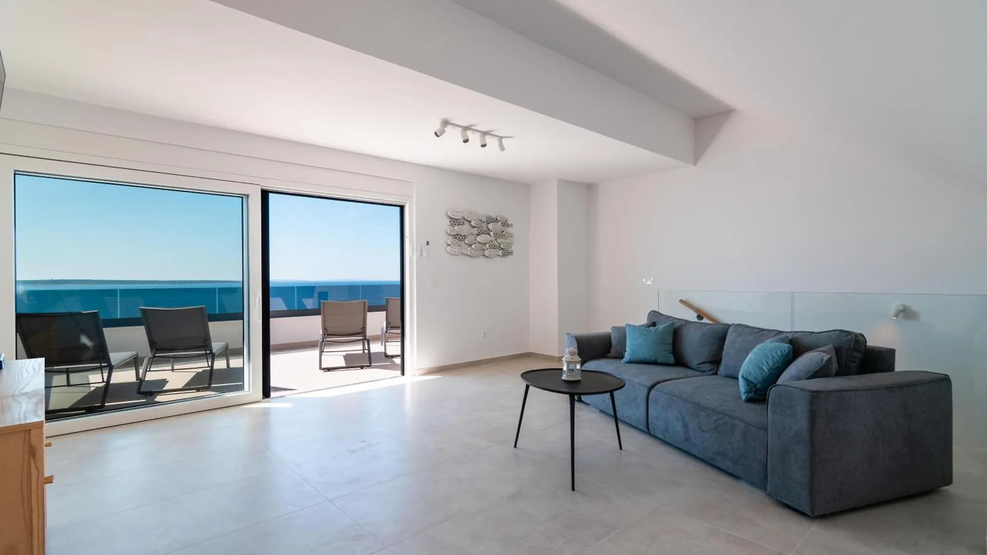 Apartments By The Sea Mandre, Pag - 22606 Kolan