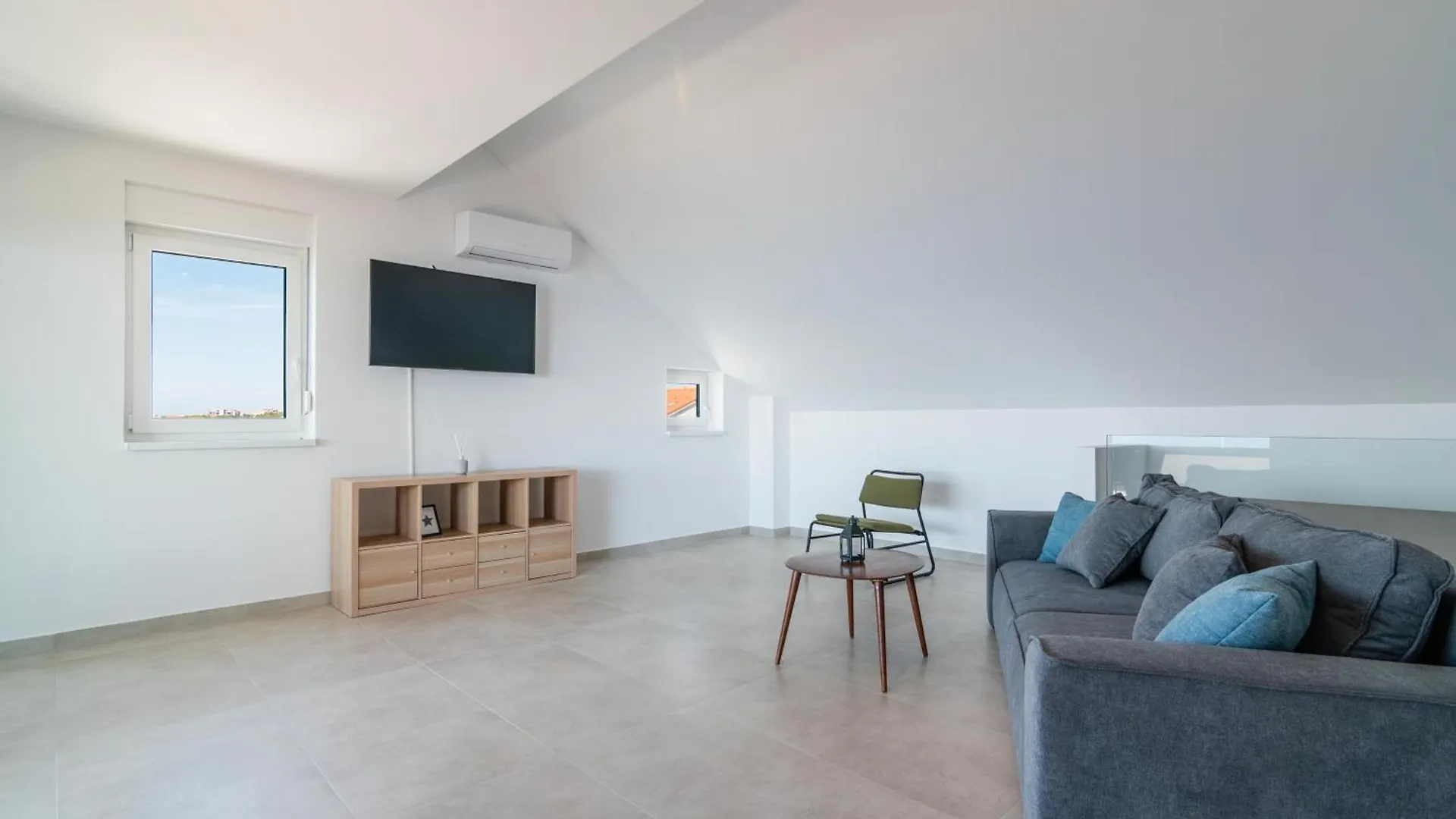 Apartments By The Sea Mandre, Pag - 22606 Kolan
