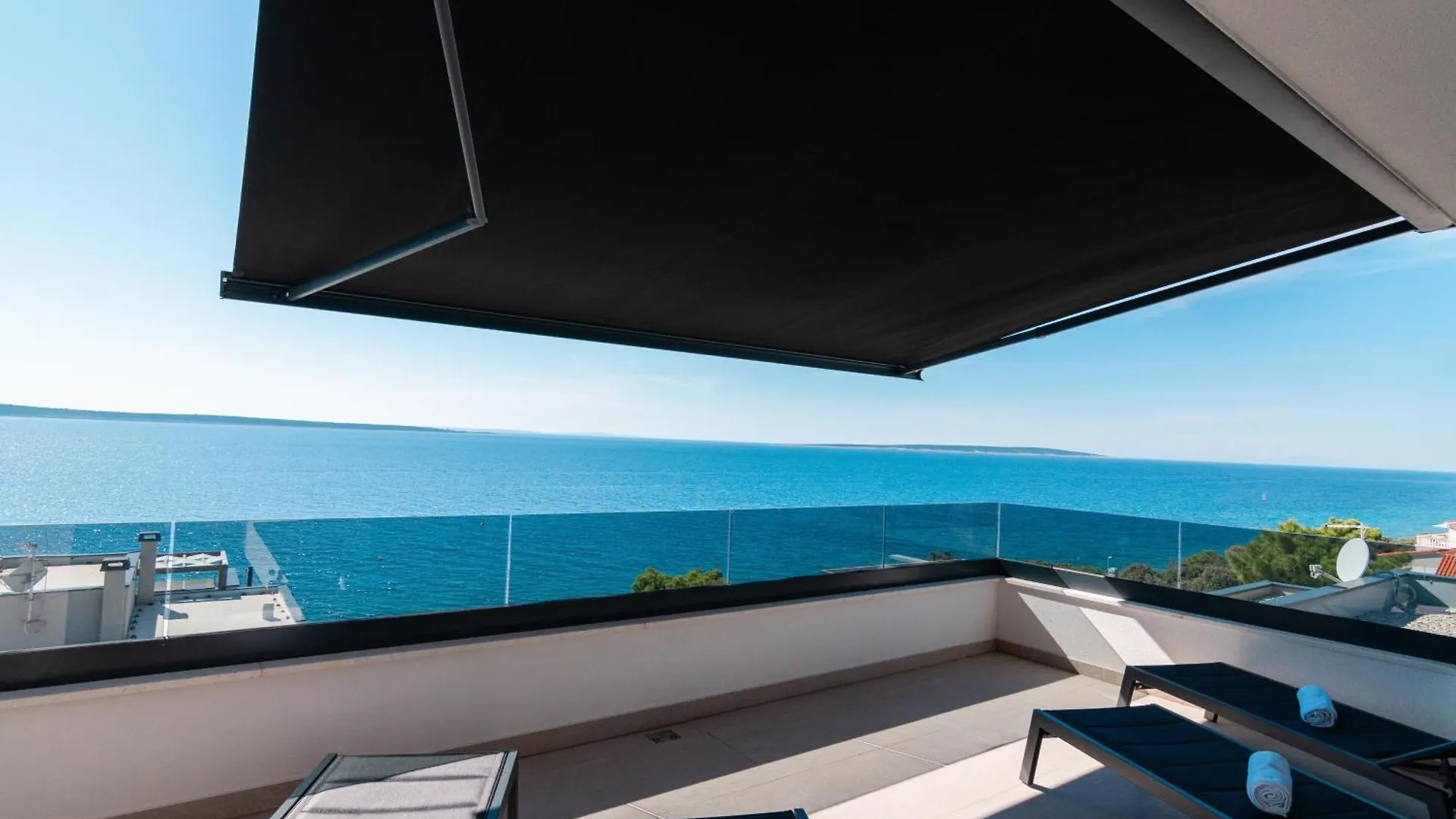 Apartments By The Sea Mandre, Pag - 22606 Kolan 0*,  Chorvatsko