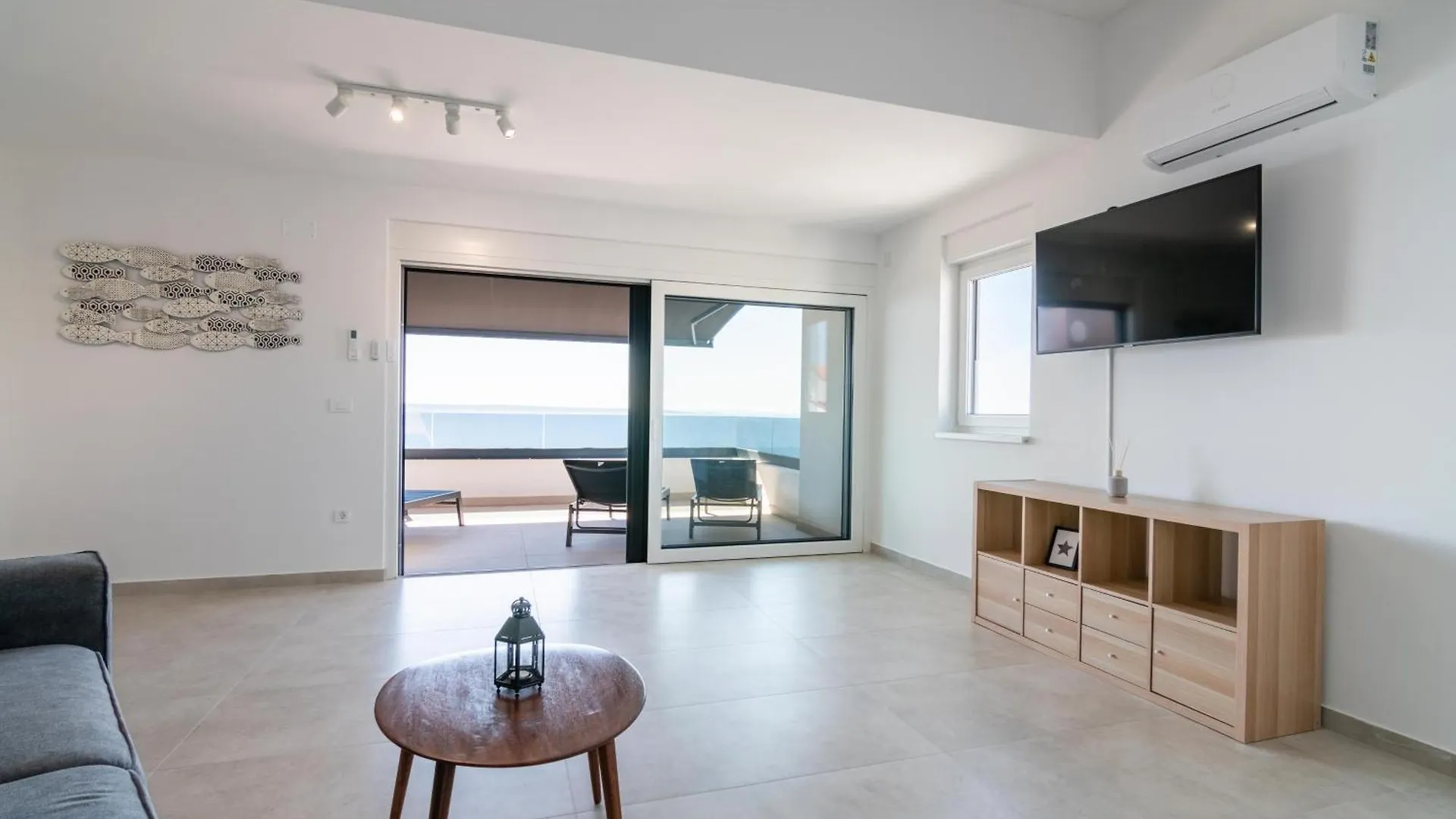 Apartments By The Sea Mandre, Pag - 22606 Kolan